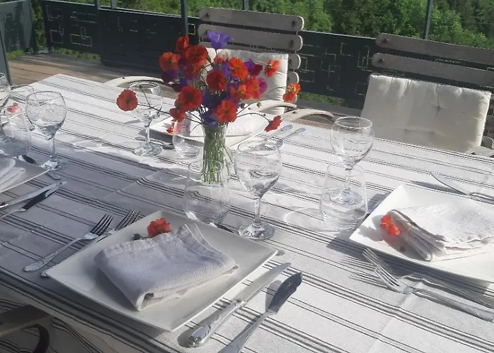 ベッド・アンド・ブレックファスト Louradou-sur-ciel Jouqueviel