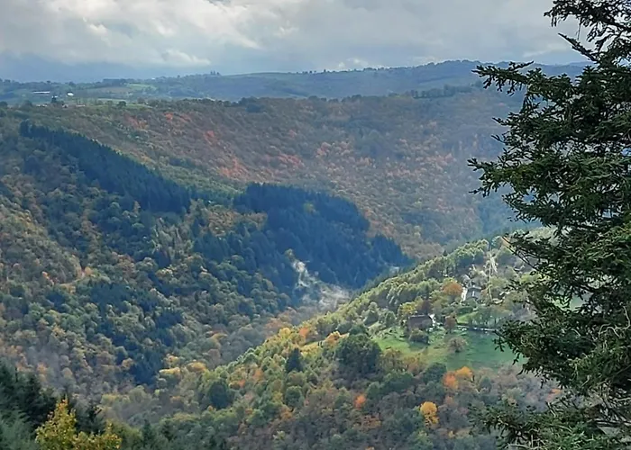 ベッド・アンド・ブレックファスト Louradou-sur-ciel