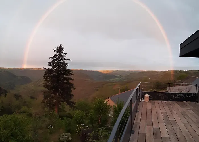 ベッド・アンド・ブレックファスト Louradou-sur-ciel 3*